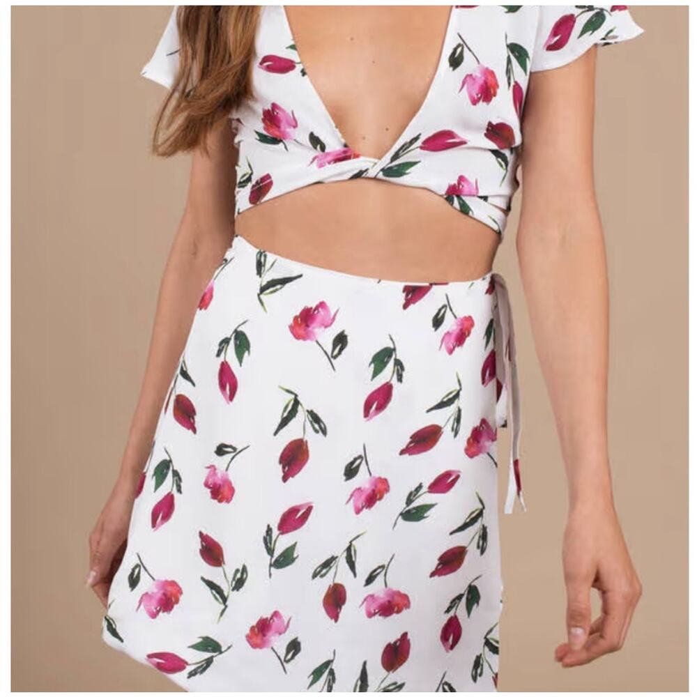 Beach Riot Tulip Floral Wrap Mini Skirt & Crop Top Set White Pink Womens M EUC